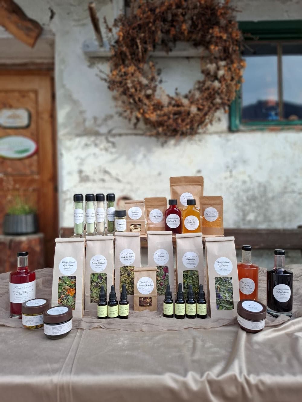 Handgemachte Kräuterprodukte - Übersicht über das Sortiment 2025